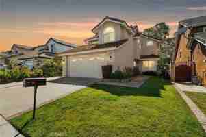 featured image of 3099 Oakview Ln