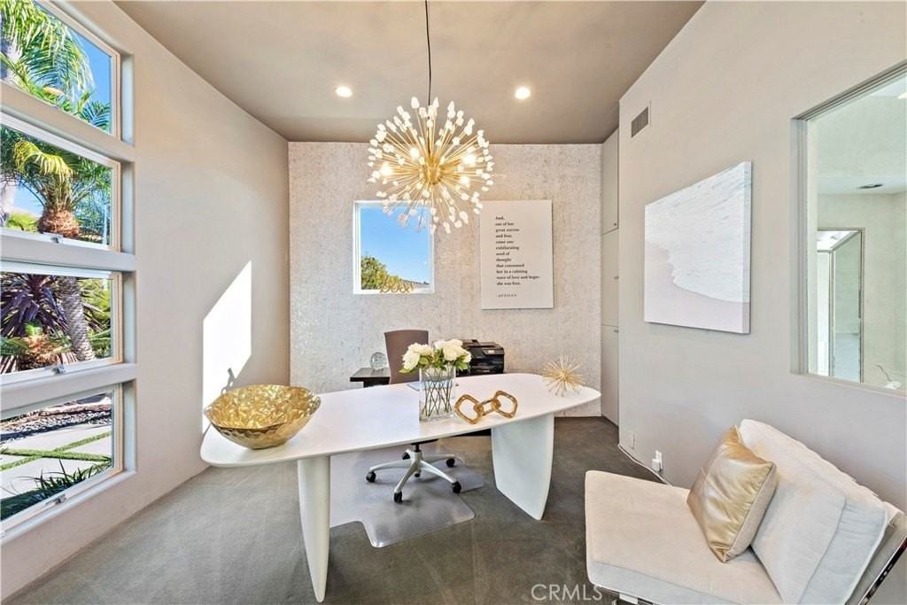 535 Dunnegan Dr - Photo 6 of 50