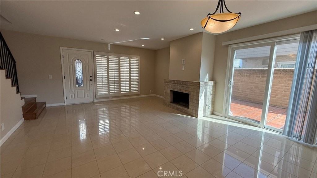 24711 Santa Clara Ave #7 - Photo 4 of 32