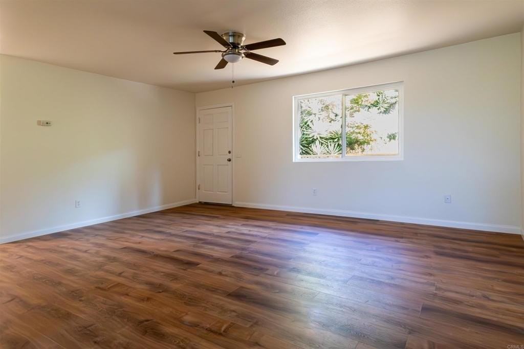 2319 Ridgeway Dr - Photo 2 of 26