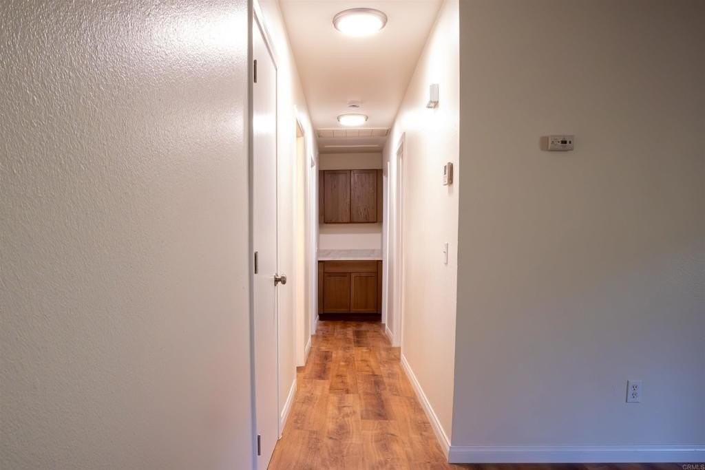 2319 Ridgeway Dr - Photo 4 of 26