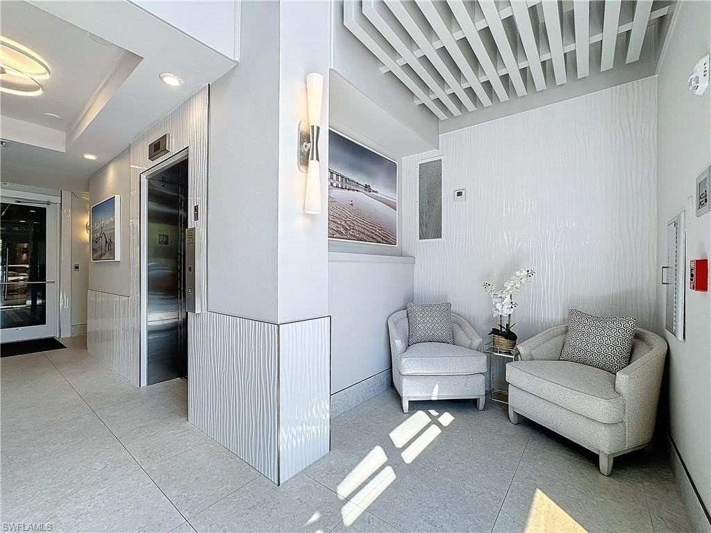 400 Flagship Dr #501 - Photo 4 of 38
