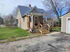 835 Mae St - Photo 1 of 1