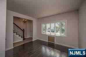 310 Union St - Photo 4 of 21