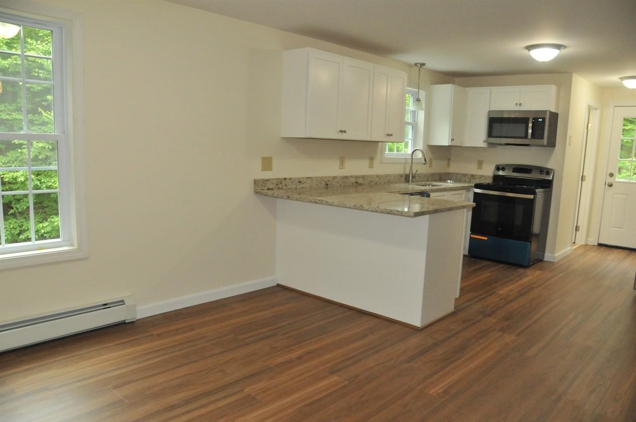 115 Highrock Rd #B - Photo 6 of 27