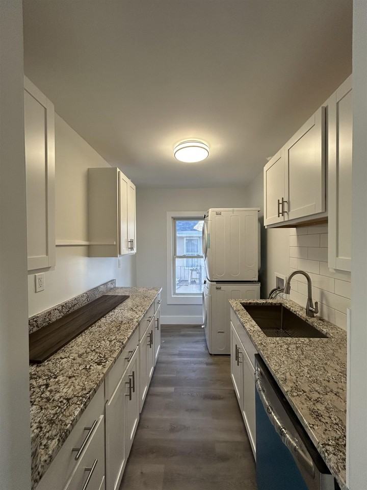 6 Holmes St #2 - Photo 3 of 13