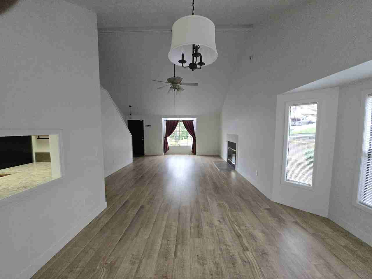 1707 Sw Hartley Ave - Photo 3 of 25