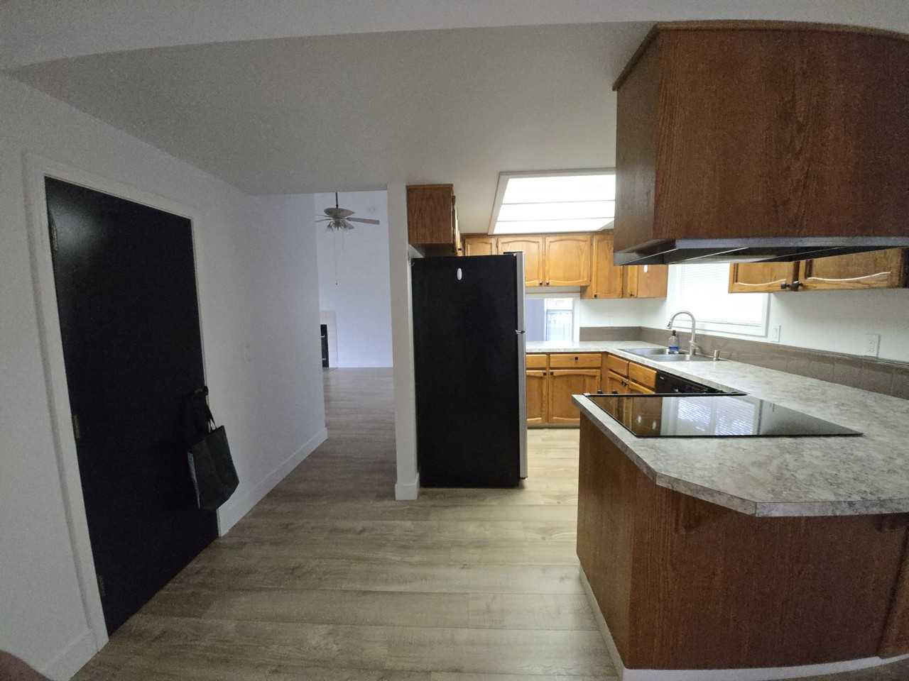 1707 Sw Hartley Ave - Photo 5 of 25