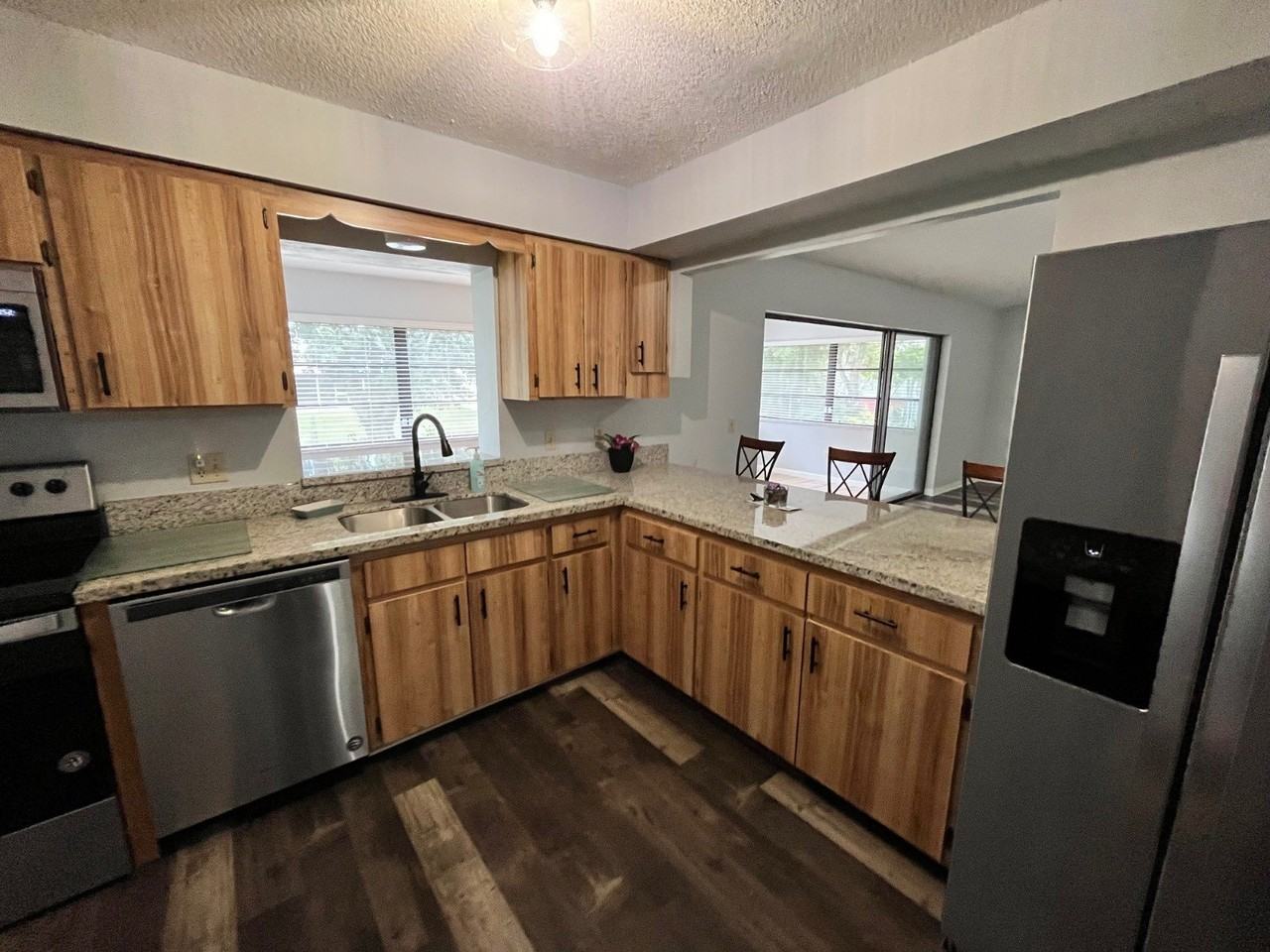 103 Fox Ridge Rd - Photo 7 of 42