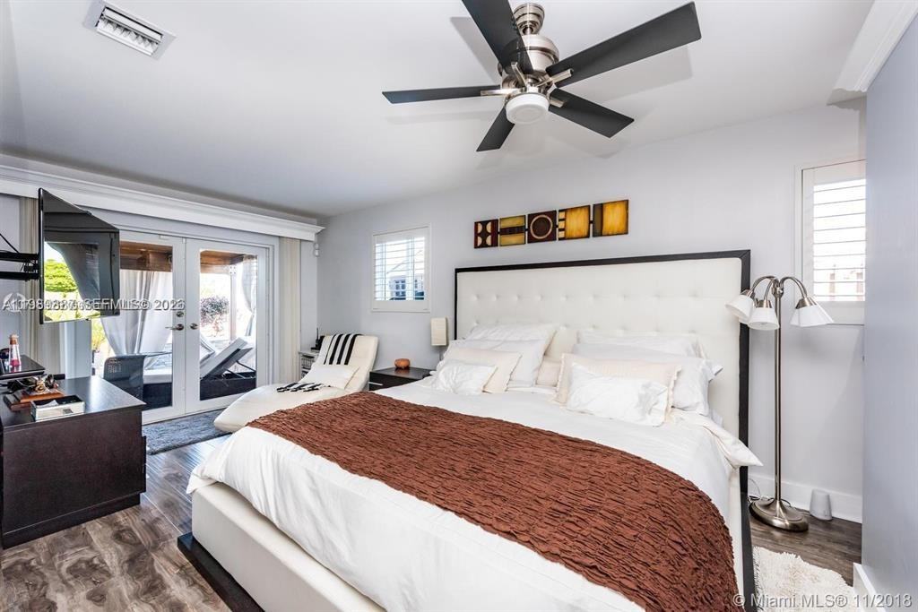 2713 Sherman St - Photo 5 of 13