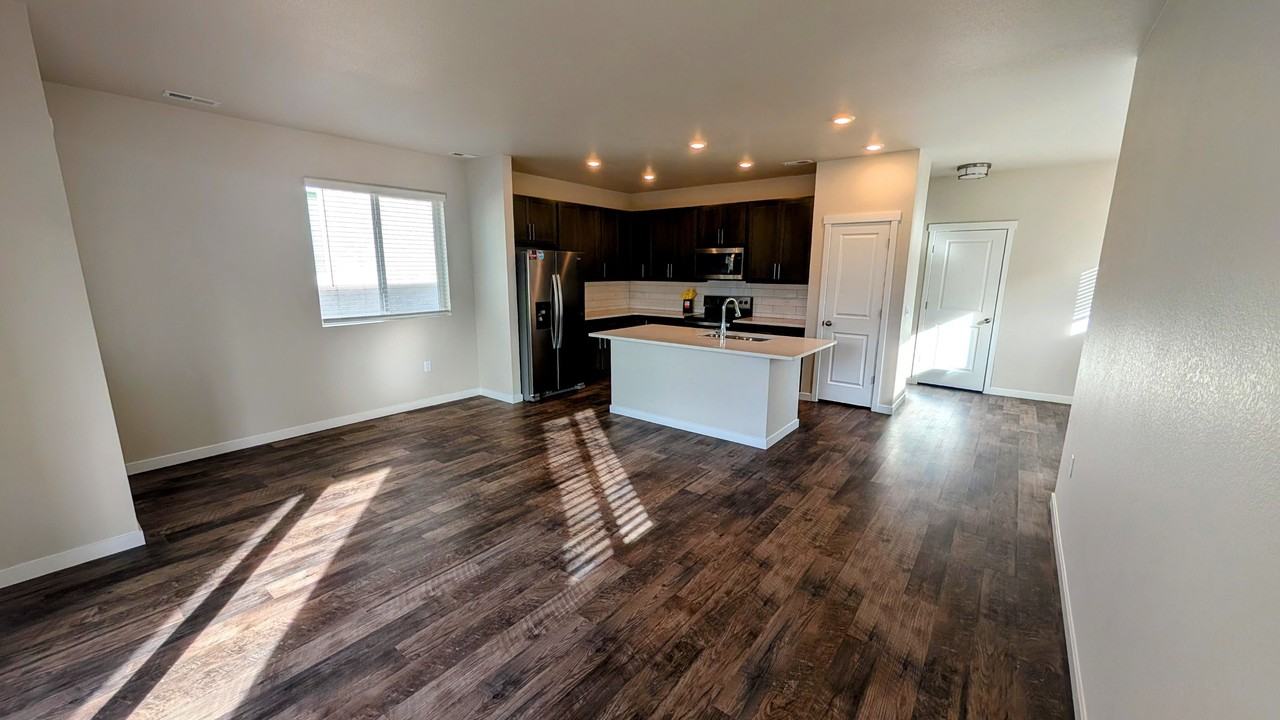 13605 Frost Bitten Grv #201 - Photo 4 of 32