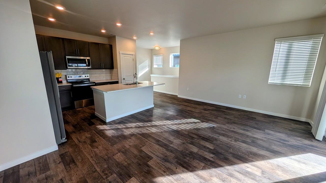 13605 Frost Bitten Grv #201 - Photo 5 of 32