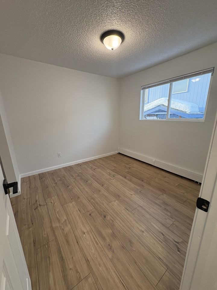 366 Flower St #3 - Photo 2 of 14