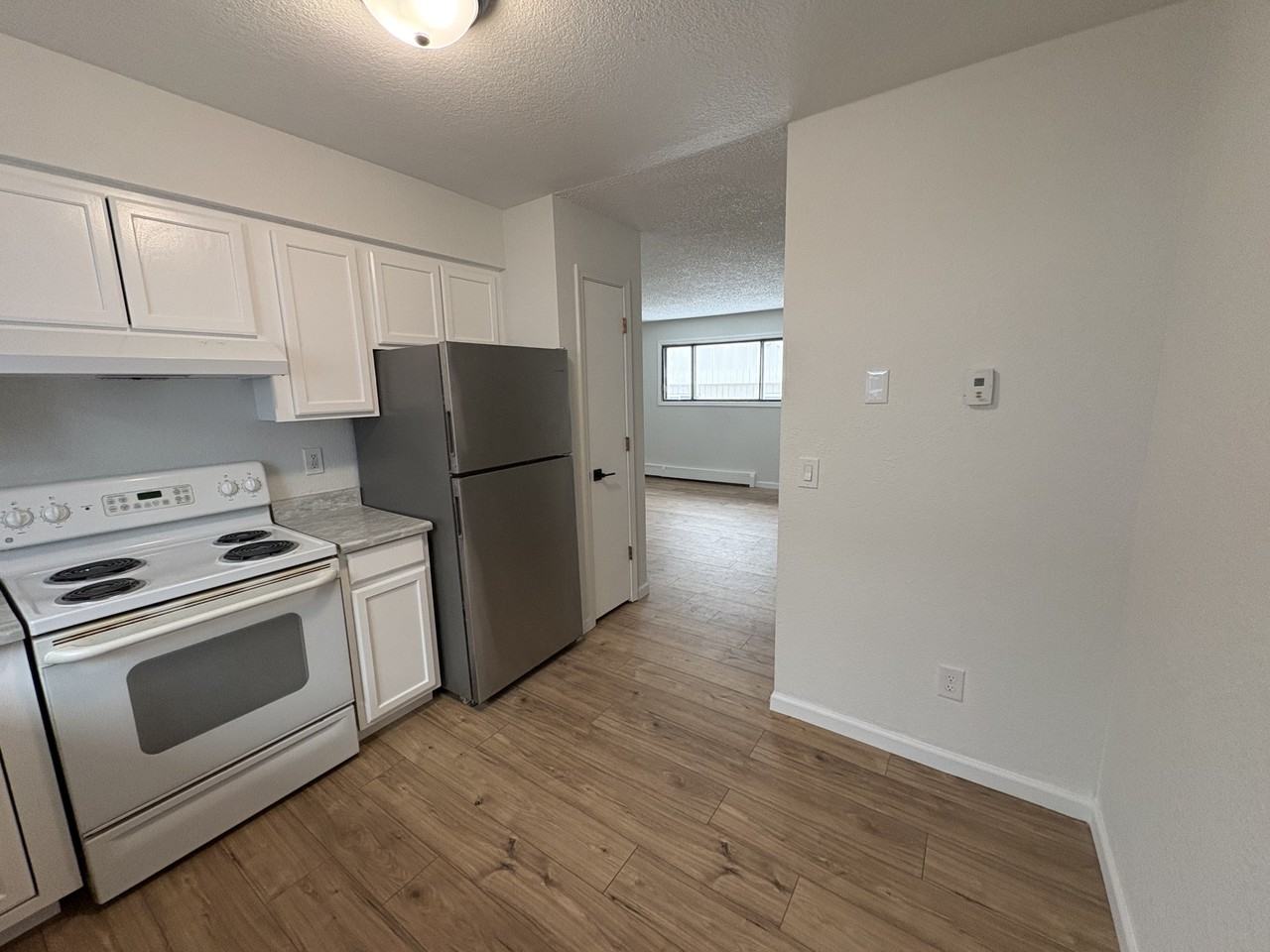 366 Flower St #3 - Photo 3 of 14