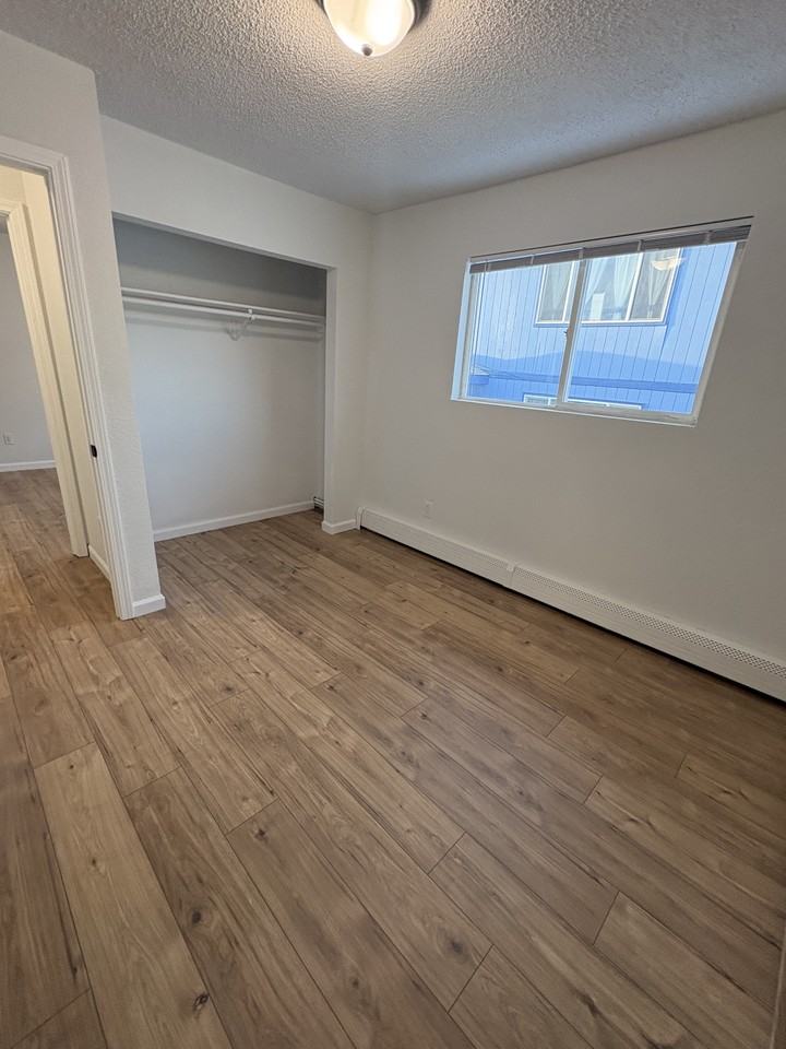 366 Flower St #3 - Photo 4 of 14