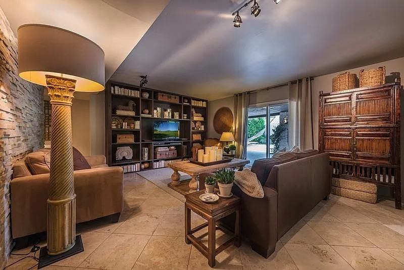 2350 E Via Escuela - Photo 2 of 2