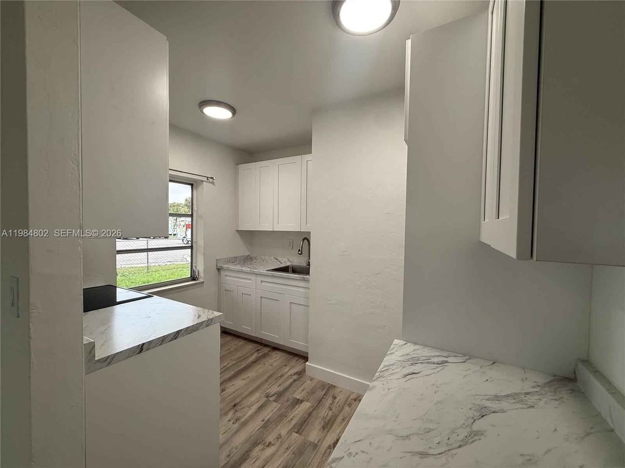 1942 Ne 172nd St #1942 - Photo 2 of 13