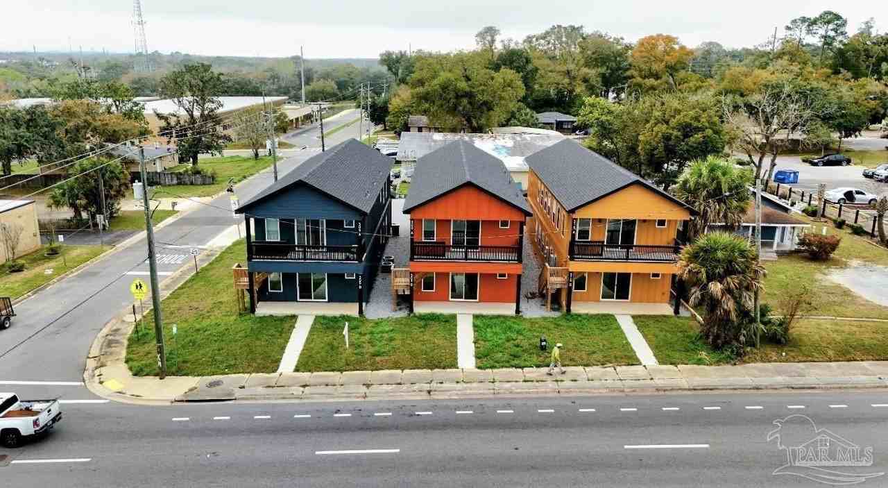 305 N Pace Blvd Unit B - Photo 3 of 25