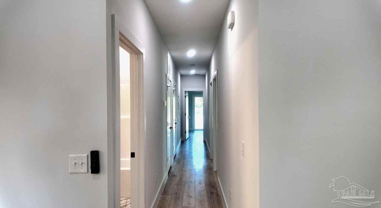 309 N Pace Blvd Unit B - Photo 6 of 25