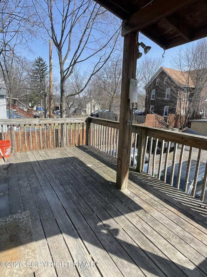 245 Washington St 2nd Fl - Photo 2 of 20