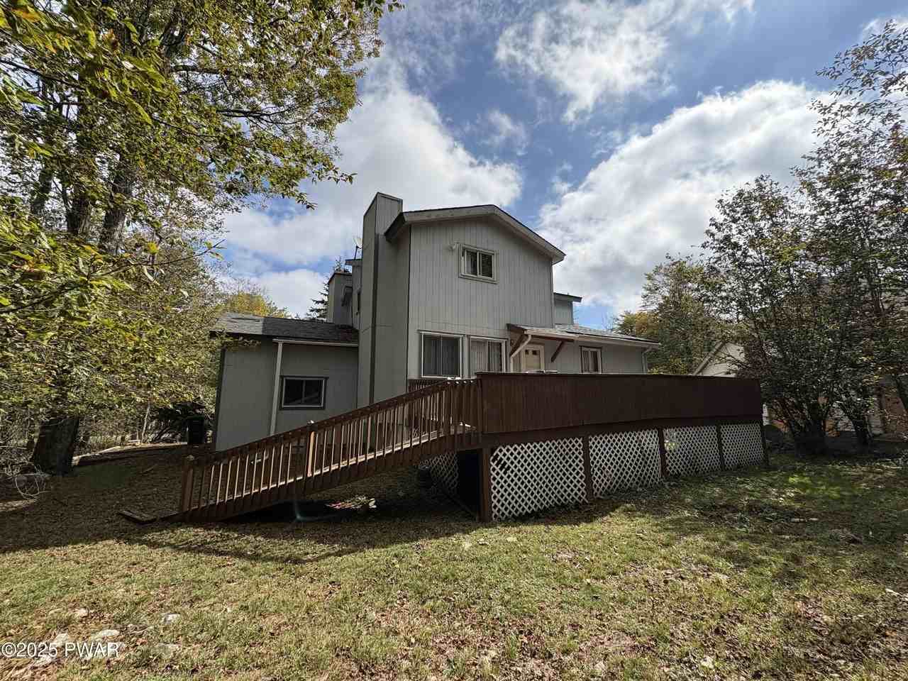 9593 Dawn Ln - Photo 5 of 45