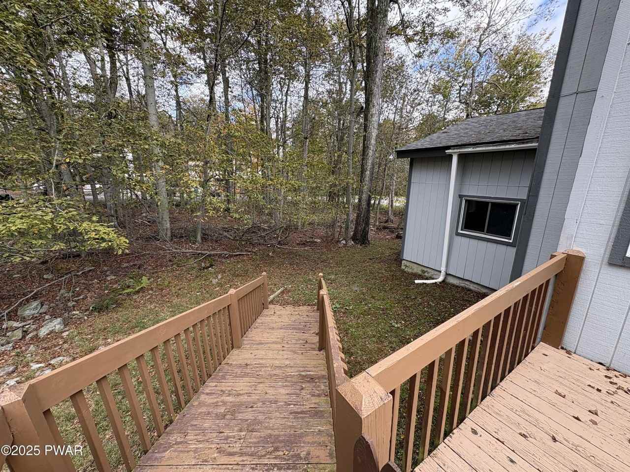 9593 Dawn Ln - Photo 7 of 45