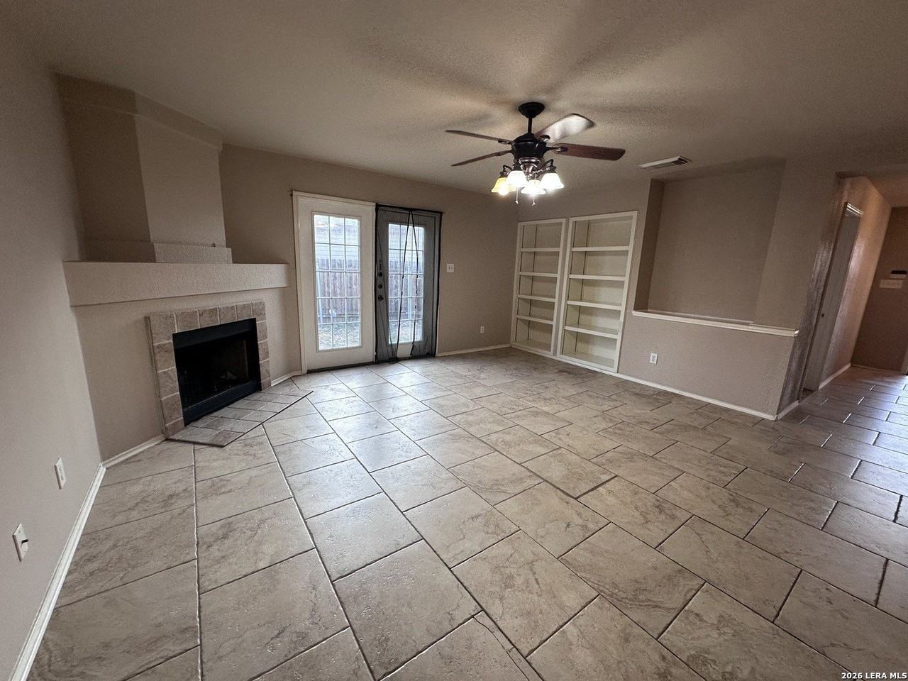 8919 Dakota Run - Photo 4 of 20