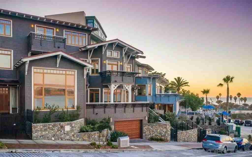 1245 Coast Blvd - Photo 7 of 24