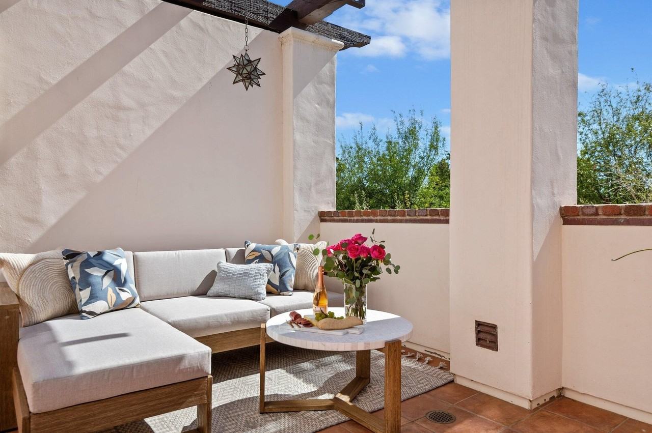 401 Chapala St Apt 219 - Photo 6 of 18