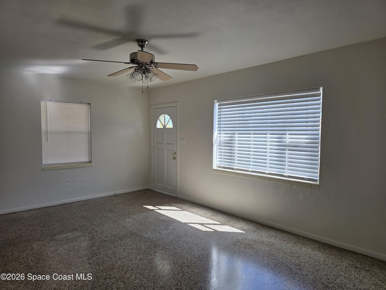 514 Hickory St - Photo 3 of 21