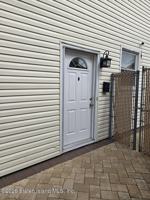 featured image of 423 Cortelyou Ave Unit 2