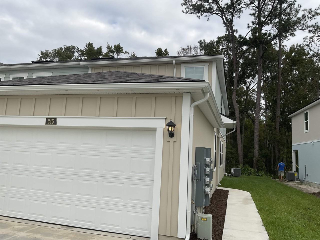 251 Seaport Breeze Rd - Photo 2 of 23