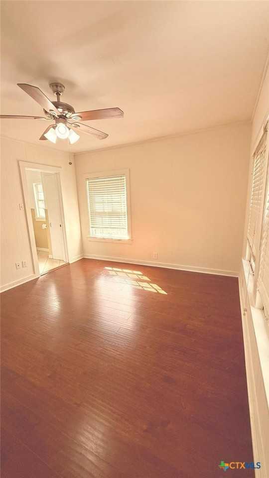 724 N Beal St - Photo 7 of 12