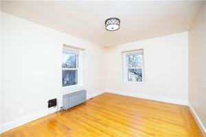 featured image of 322 Broadway Unit 6