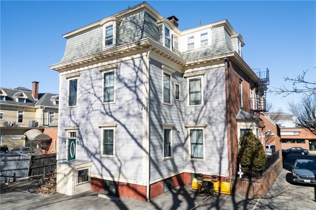 322 Broadway Unit 6 - Photo 7 of 14