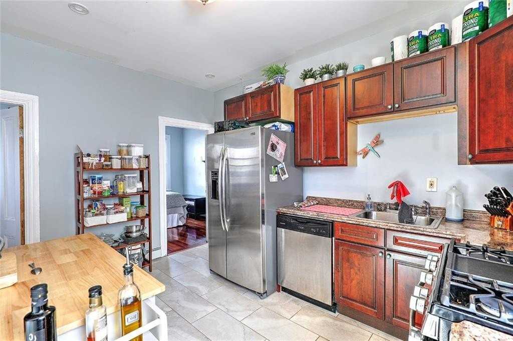 390 Hope St Apt 2 - Photo 2 of 15