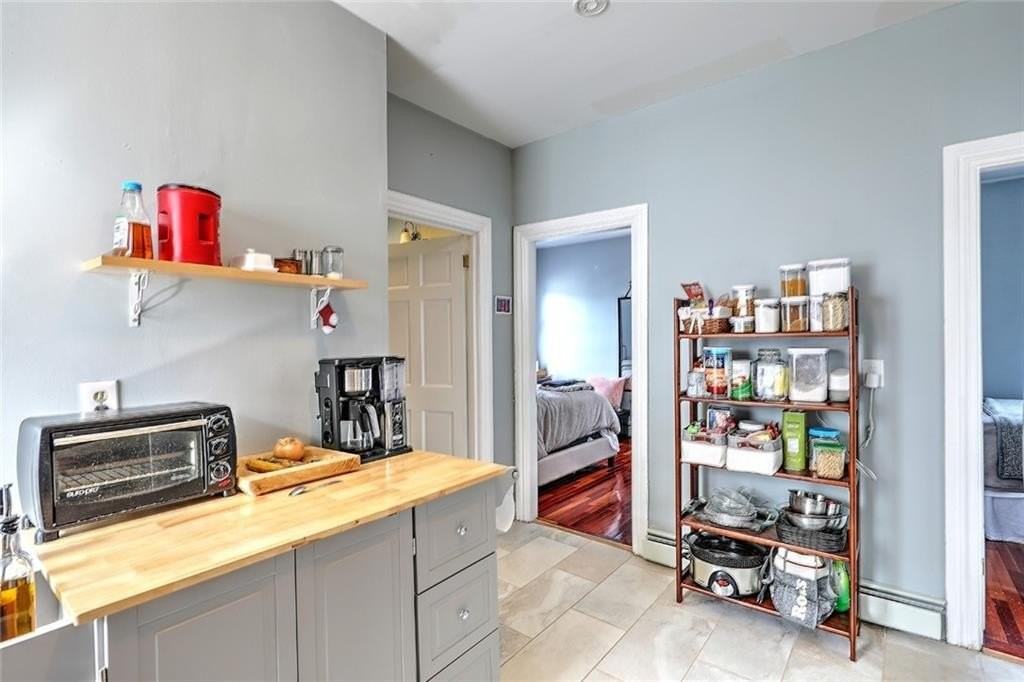 390 Hope St Apt 2 - Photo 3 of 15