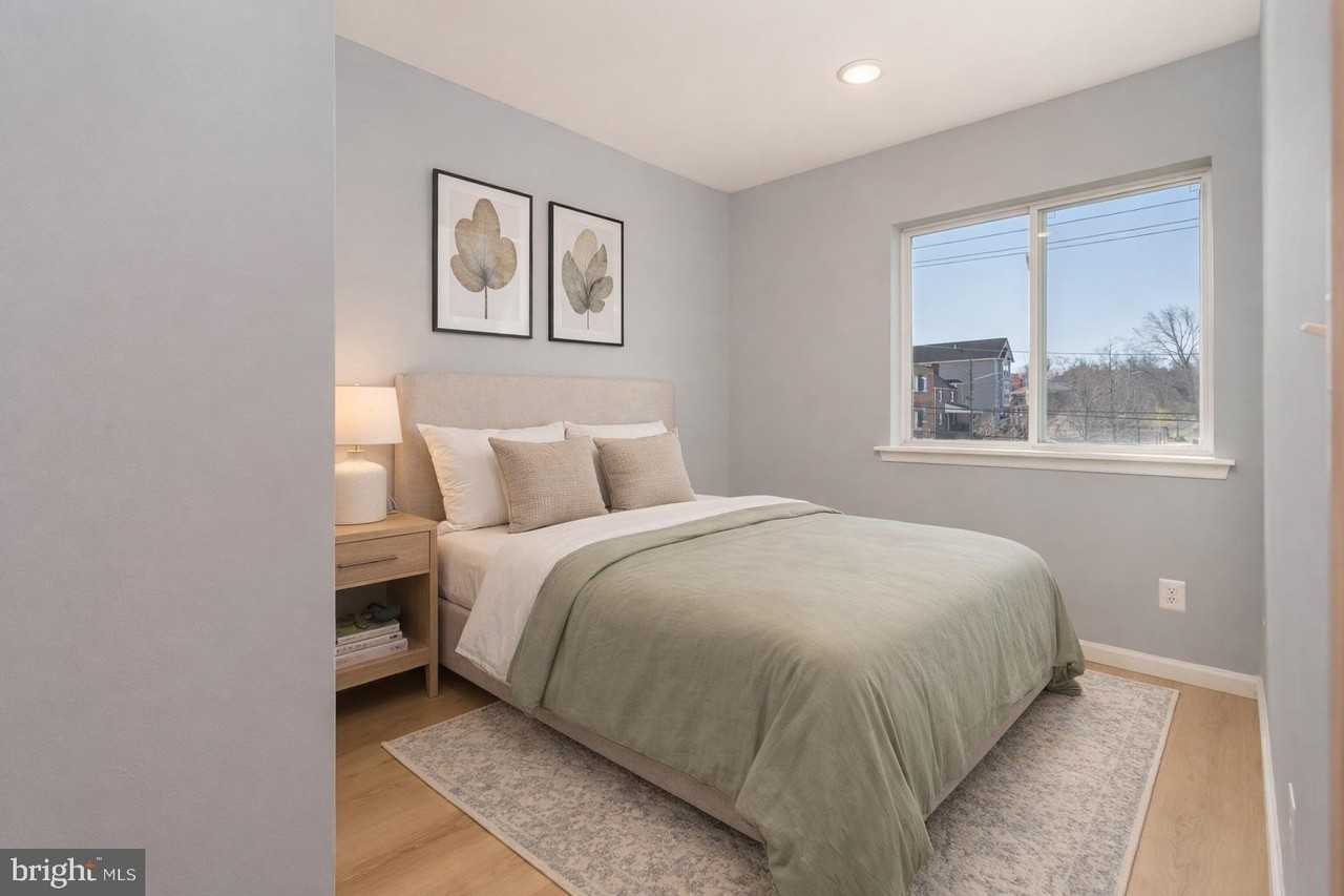 4936 Nash St Ne Apt 9 - Photo 6 of 17