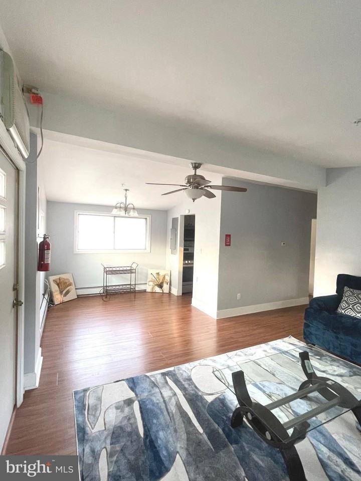 1229 Crawford Dr - Photo 7 of 24