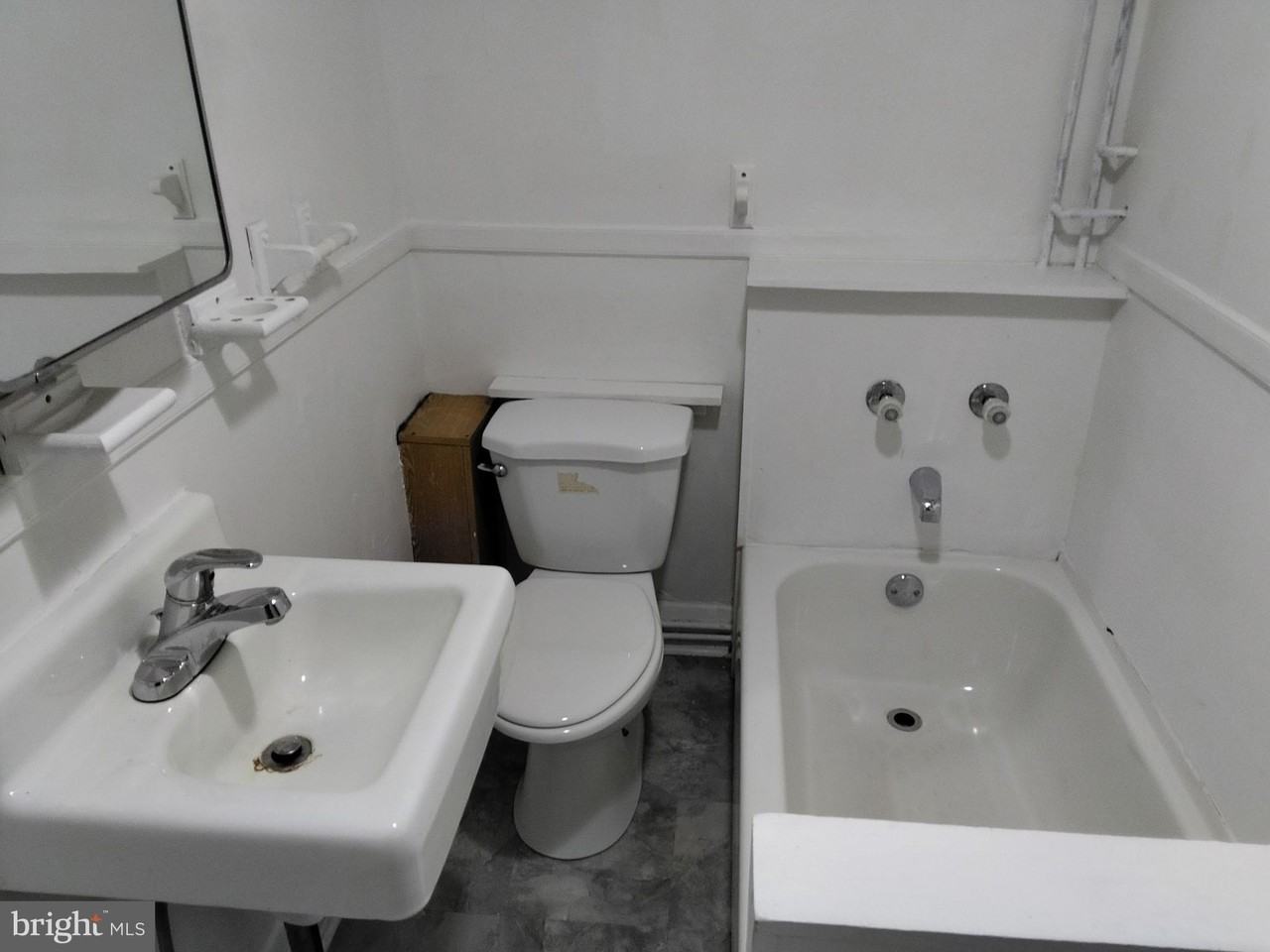 812 N Linwood Ave - Photo 6 of 15