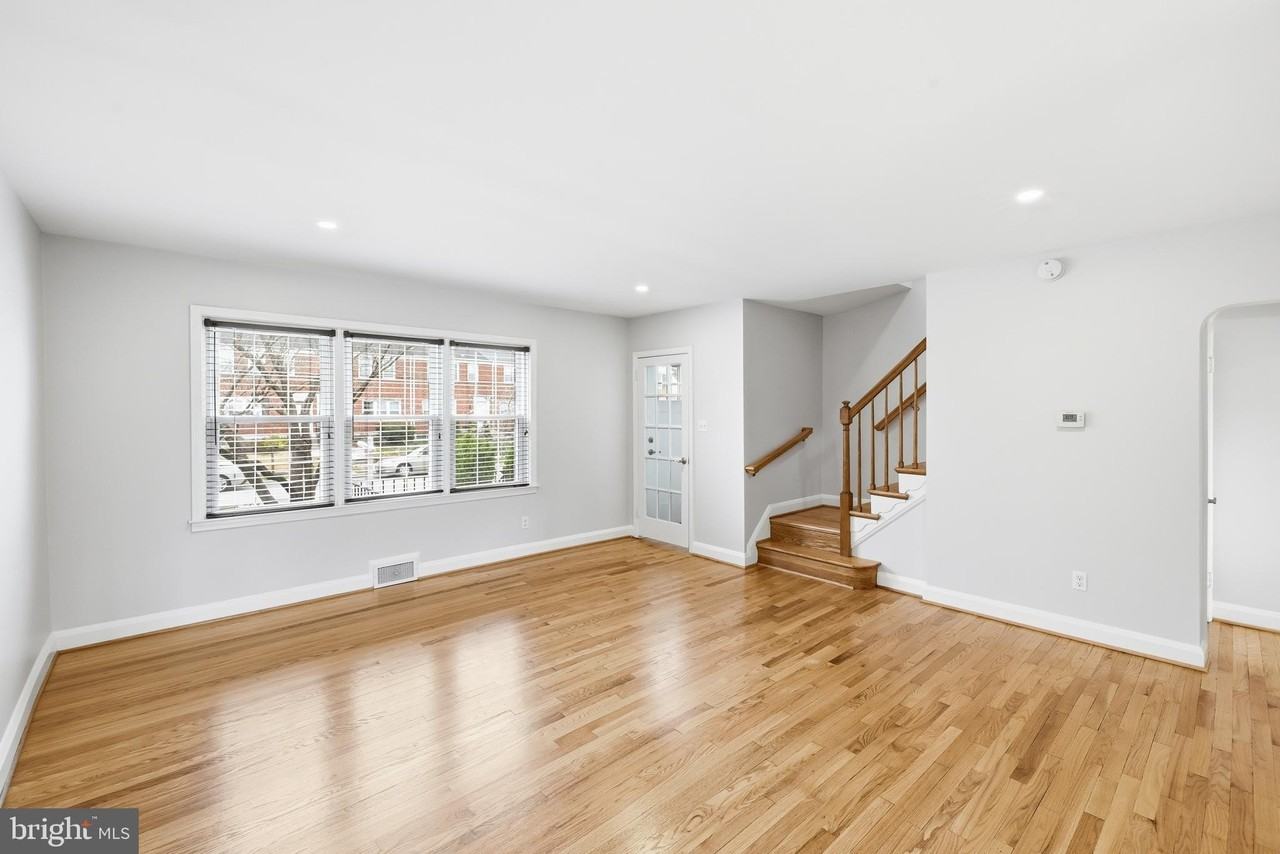 8129 Kirkwall Ct - Photo 5 of 27