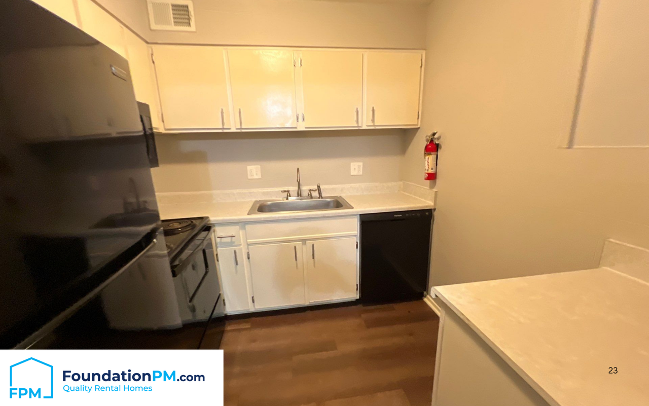 3945 Macon Rd #5 - Photo 3 of 8