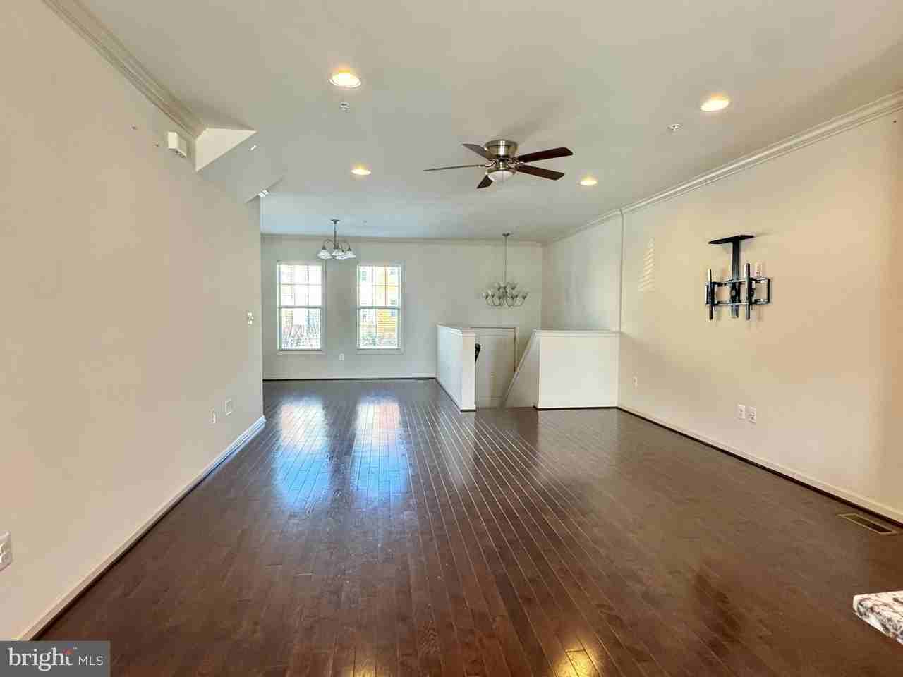 13948 Estuary Dr - Photo 3 of 20