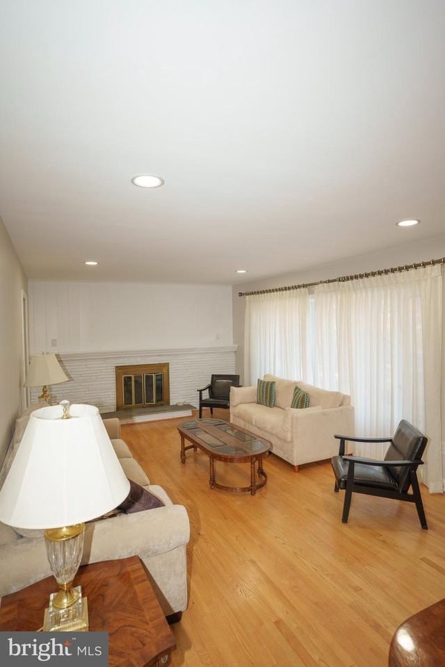 4305 ELMWOOD Road unit: Main Level - Photo 4 of 28