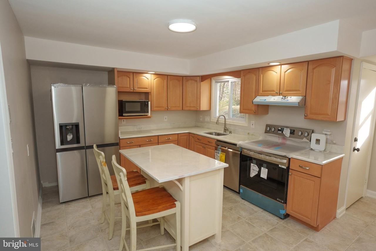 4305 ELMWOOD Road unit: Main Level - Photo 6 of 28