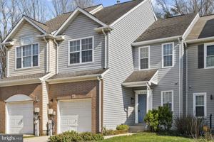 featured image of 6033 Grenfell Loop