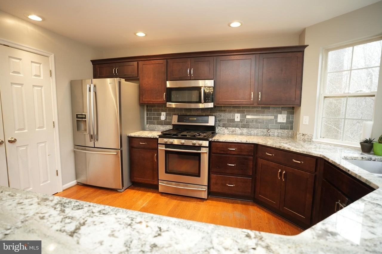 44886 Mallard Pl - Photo 5 of 34