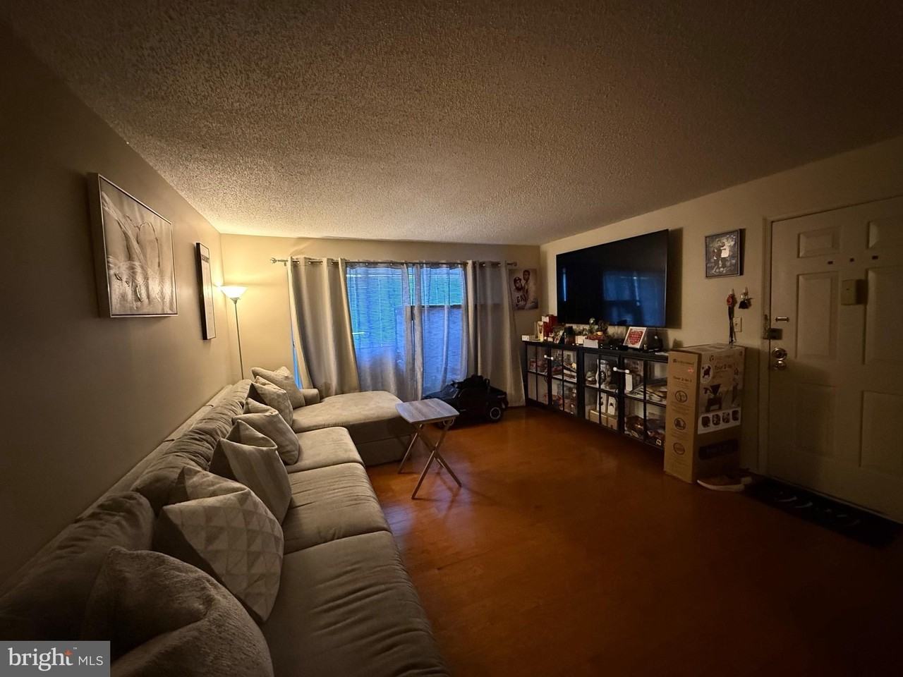 5 Chamberlin Ct - Photo 4 of 8