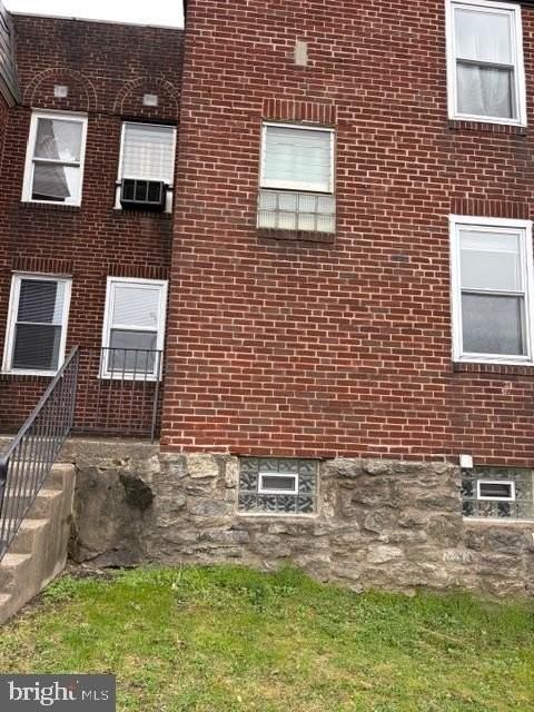 6850 Marshall Rd 1st Fl - Photo 2 of 17