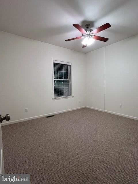 535 Hometowne Ter - Photo 3 of 15